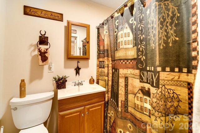 116 Keepsake Lane, Whittier, NC 28789