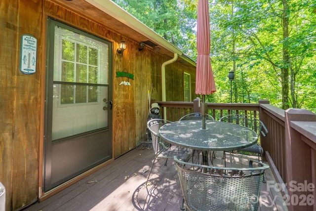 116 Keepsake Lane, Whittier, NC 28789