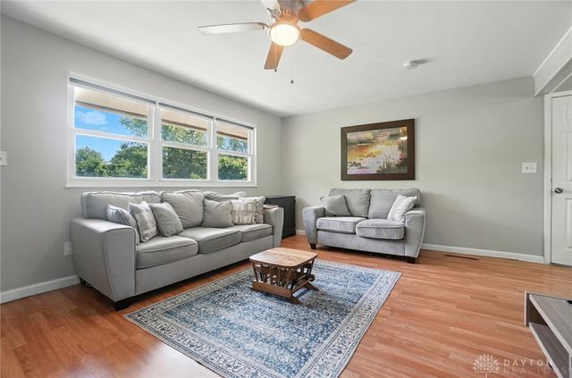 4420 Kitridge Road, Dayton, OH 45424