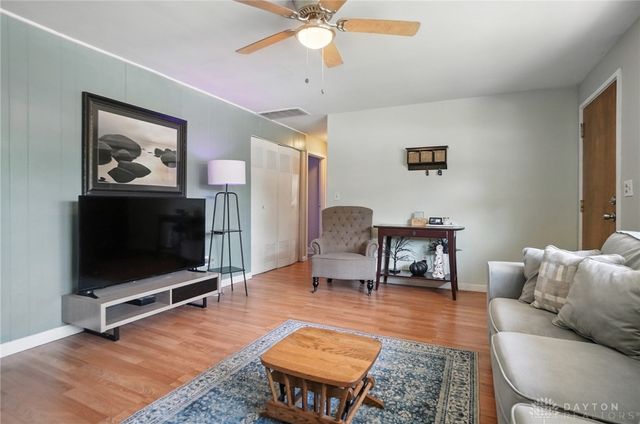 4420 Kitridge Road, Dayton, OH 45424