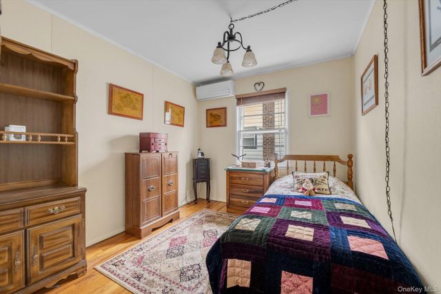 19 Gibson Boulevard, Valley Stream, NY 11581