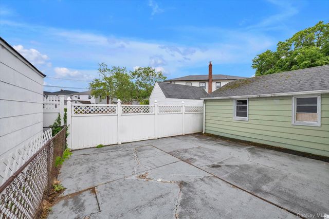 19 Gibson Boulevard, Valley Stream, NY 11581