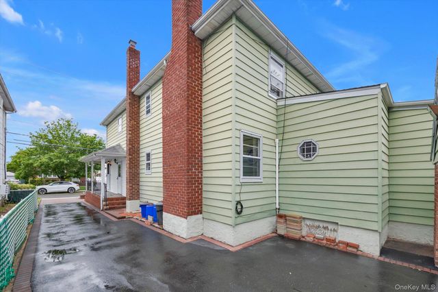 19 Gibson Boulevard, Valley Stream, NY 11581