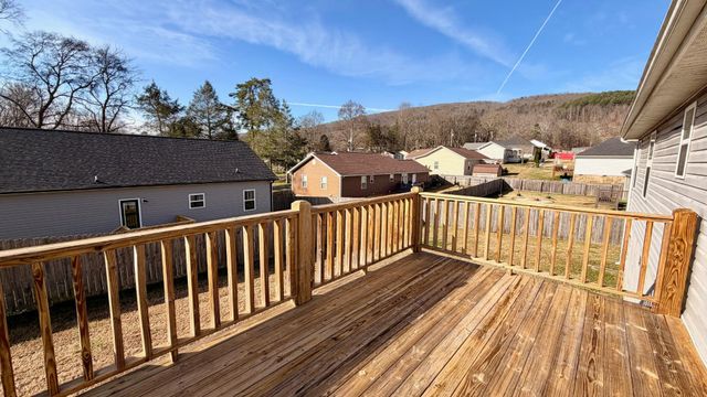 189 Foothills Drive, Dayton, TN 37321