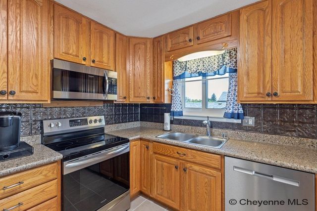 4349 PIERCE AVE, Cheyenne, WY 82001