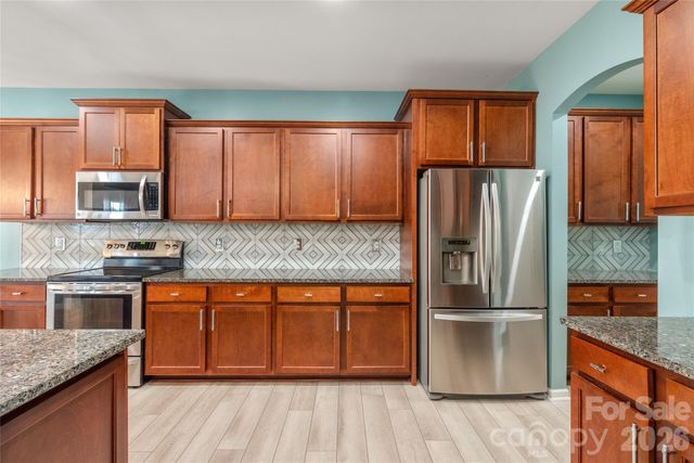 10229 Snowbell Court, Charlotte, NC 28215