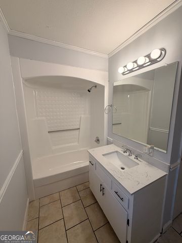 203 Bonaventure Drive, Lagrange, GA 30241