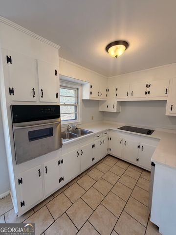 203 Bonaventure Drive, Lagrange, GA 30241