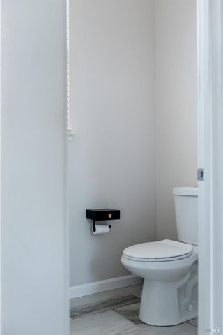 448 Royal Tern Dr, Vacaville, CA 95687