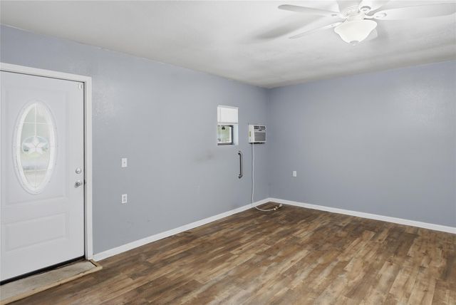 12505 Parkland DR, Austin, TX 78729