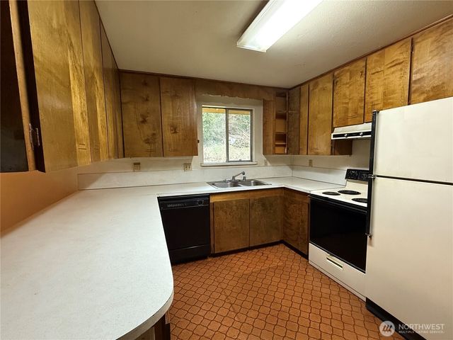 7409 Happy Hollow Road, Stanwood, WA 98292