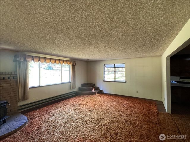 7409 Happy Hollow Road, Stanwood, WA 98292