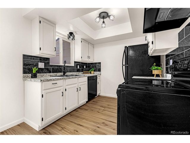 1220 Soaring Eagle Dr, Colorado Springs, CO 80915