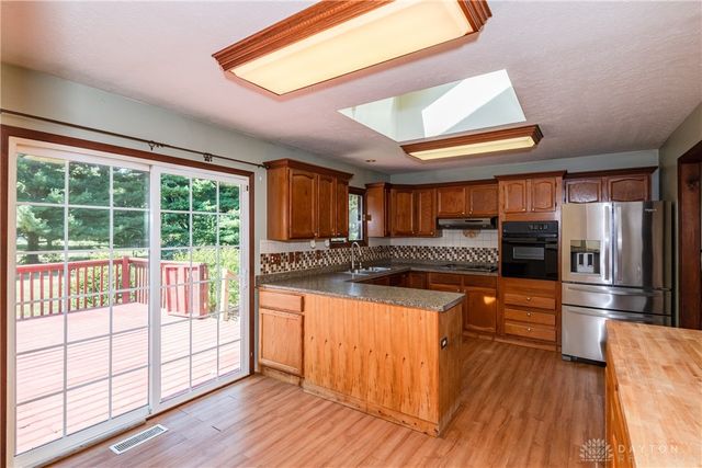 4863 Horseman Drive, Fairborn, OH 45324