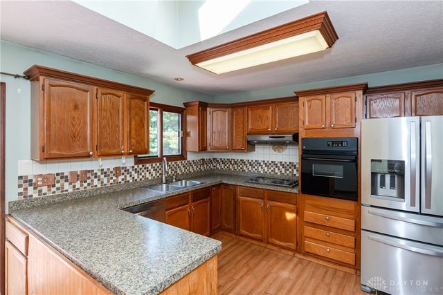 4863 Horseman Drive, Fairborn, OH 45324