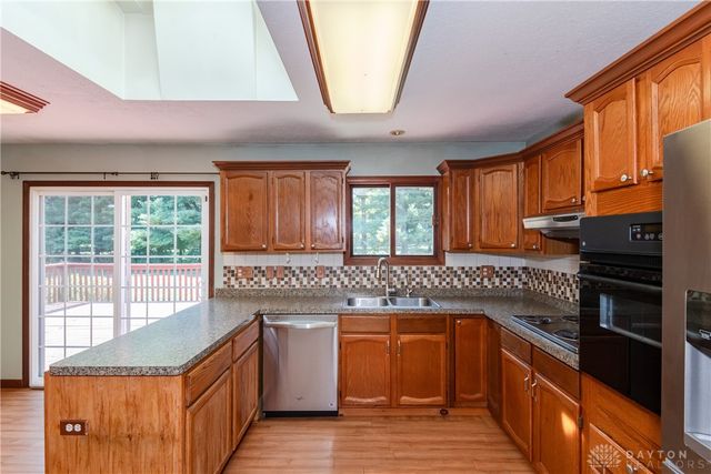 4863 Horseman Drive, Fairborn, OH 45324