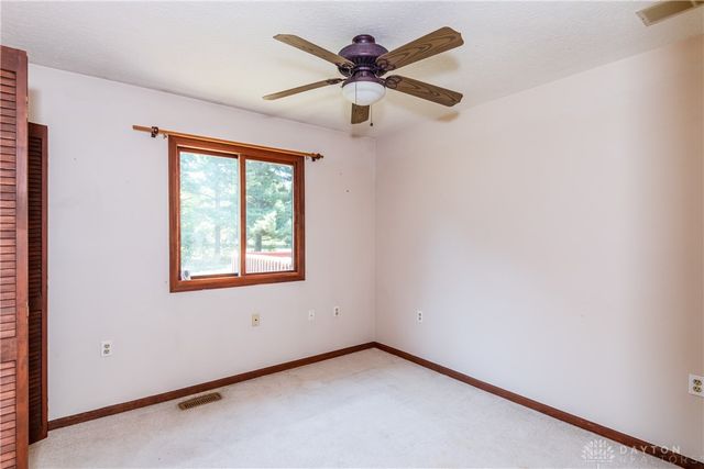 4863 Horseman Drive, Fairborn, OH 45324