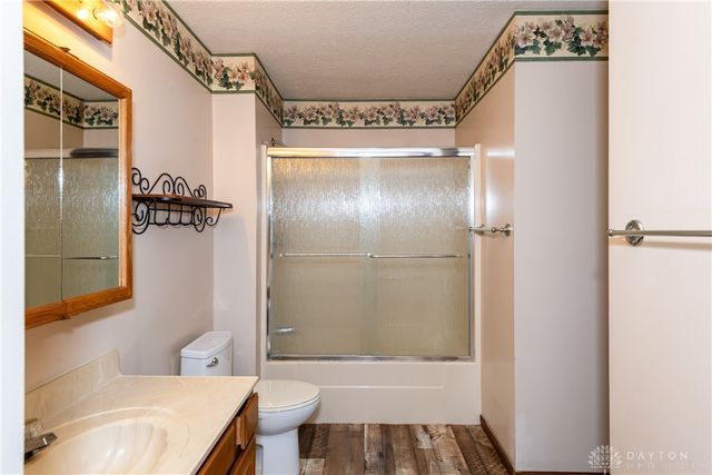 4863 Horseman Drive, Fairborn, OH 45324