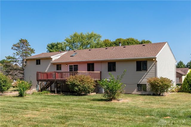 4863 Horseman Drive, Fairborn, OH 45324