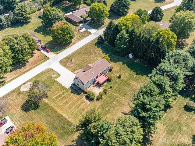 4863 Horseman Drive, Fairborn, OH 45324