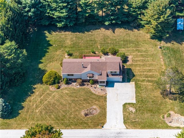 4863 Horseman Drive, Fairborn, OH 45324