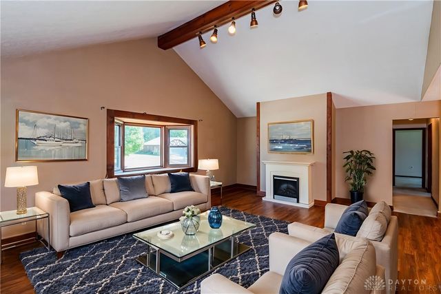 4863 Horseman Drive, Fairborn, OH 45324