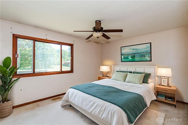 4863 Horseman Drive, Fairborn, OH 45324