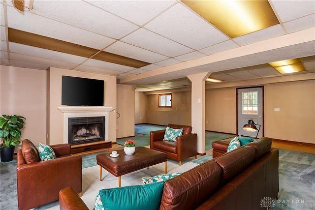 4863 Horseman Drive, Fairborn, OH 45324