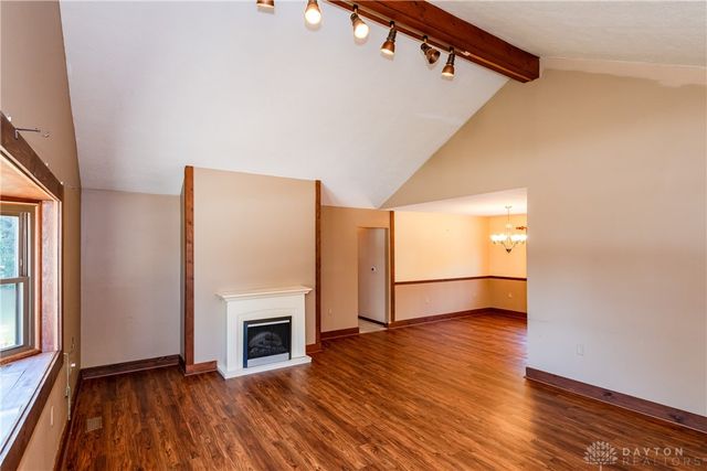 4863 Horseman Drive, Fairborn, OH 45324