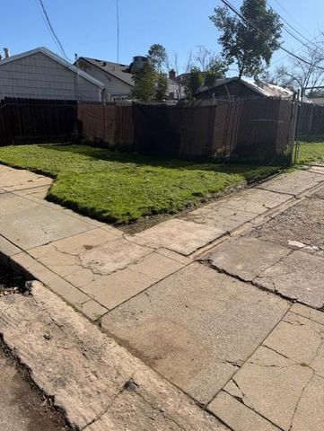 4112-4114 8th Ave, Sacramento, CA 95817