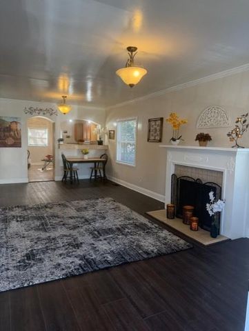 4112-4114 8th Ave, Sacramento, CA 95817