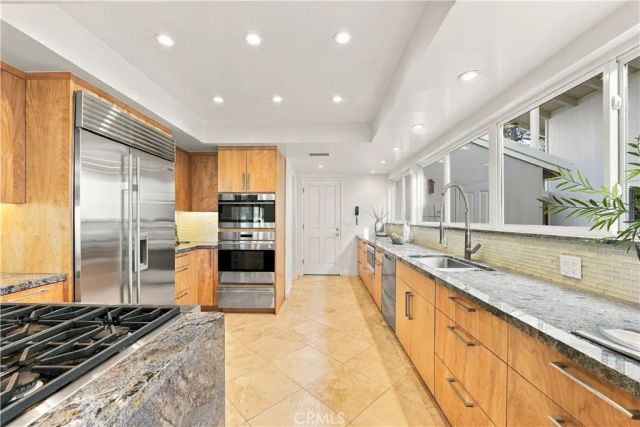 4220 Virginia Vista, Long Beach, CA 90807