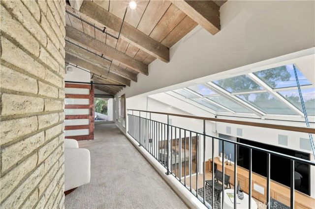 4220 Virginia Vista, Long Beach, CA 90807