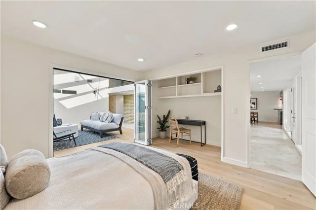 4220 Virginia Vista, Long Beach, CA 90807