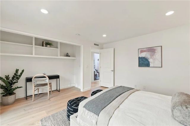 4220 Virginia Vista, Long Beach, CA 90807