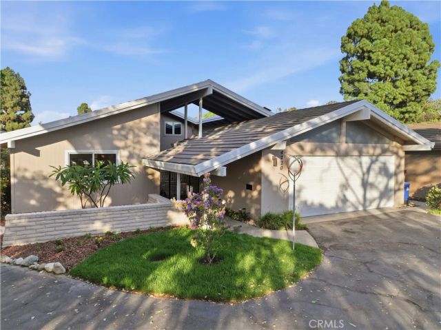 4220 Virginia Vista, Long Beach, CA 90807