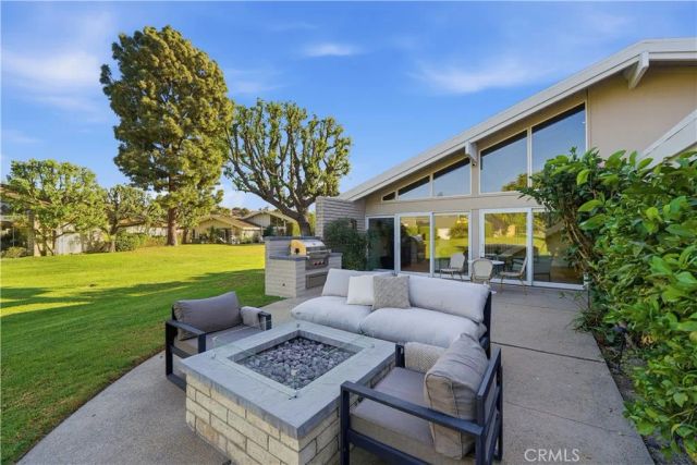 4220 Virginia Vista, Long Beach, CA 90807