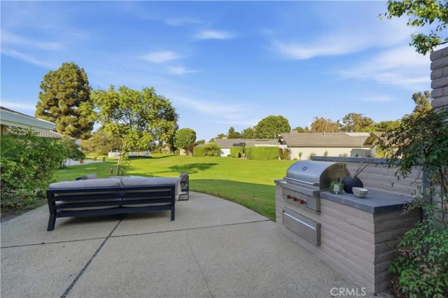 4220 Virginia Vista, Long Beach, CA 90807