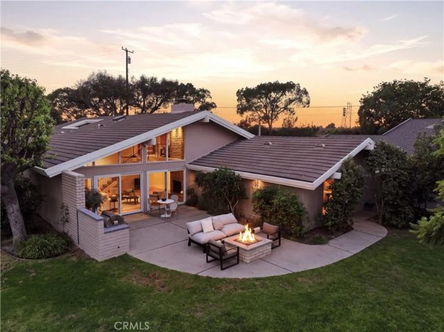 4220 Virginia Vista, Long Beach, CA 90807