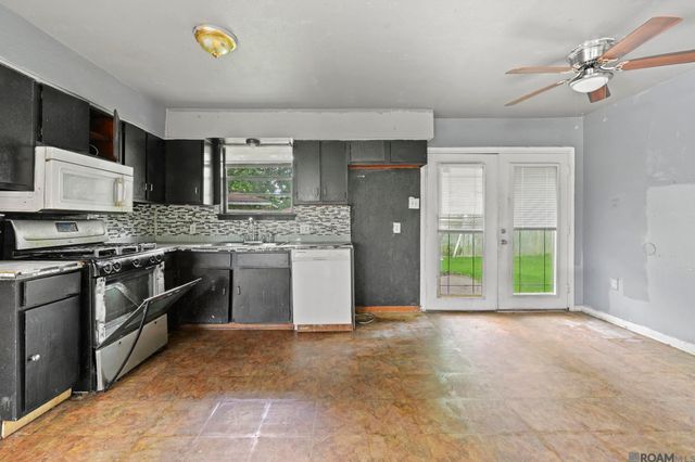 5830 Princess Ct, Baton Rouge, LA 70811