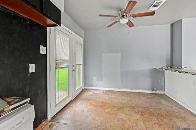 5830 Princess Ct, Baton Rouge, LA 70811