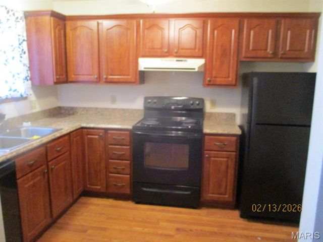 130 Sandridge Drive, Collinsville, IL 62234