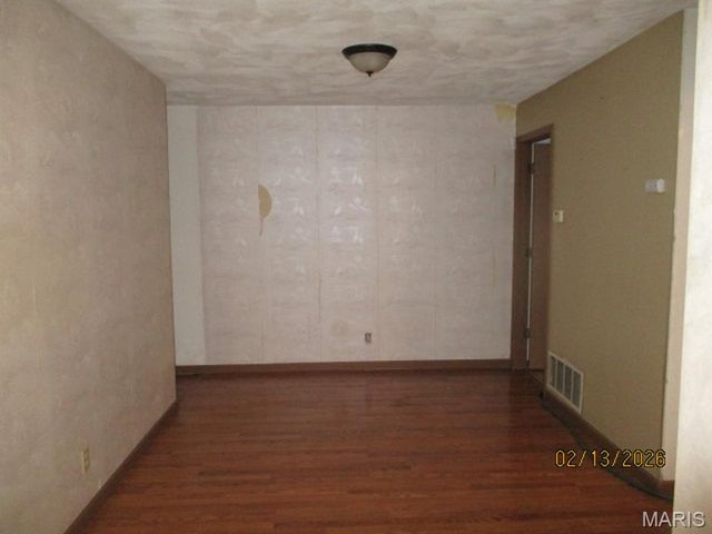130 Sandridge Drive, Collinsville, IL 62234