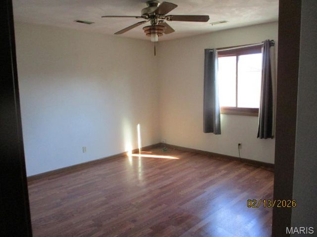 130 Sandridge Drive, Collinsville, IL 62234