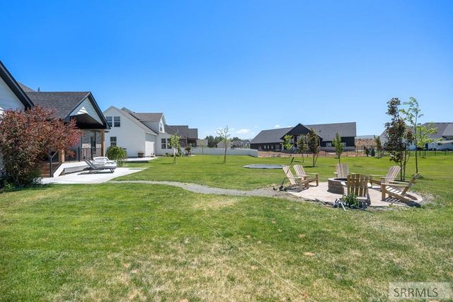 1864 Beach Park Drive, Idaho Falls, ID 83404