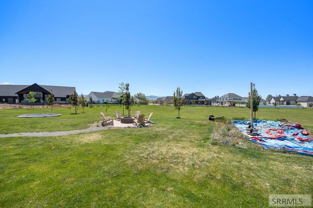 1864 Beach Park Drive, Idaho Falls, ID 83404