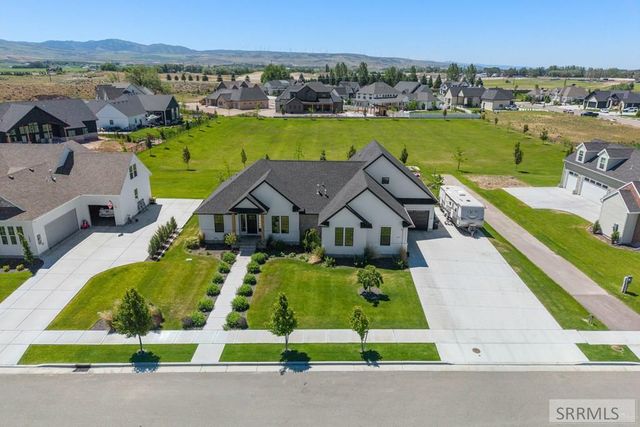 1864 Beach Park Drive, Idaho Falls, ID 83404
