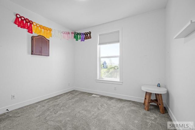1864 Beach Park Drive, Idaho Falls, ID 83404