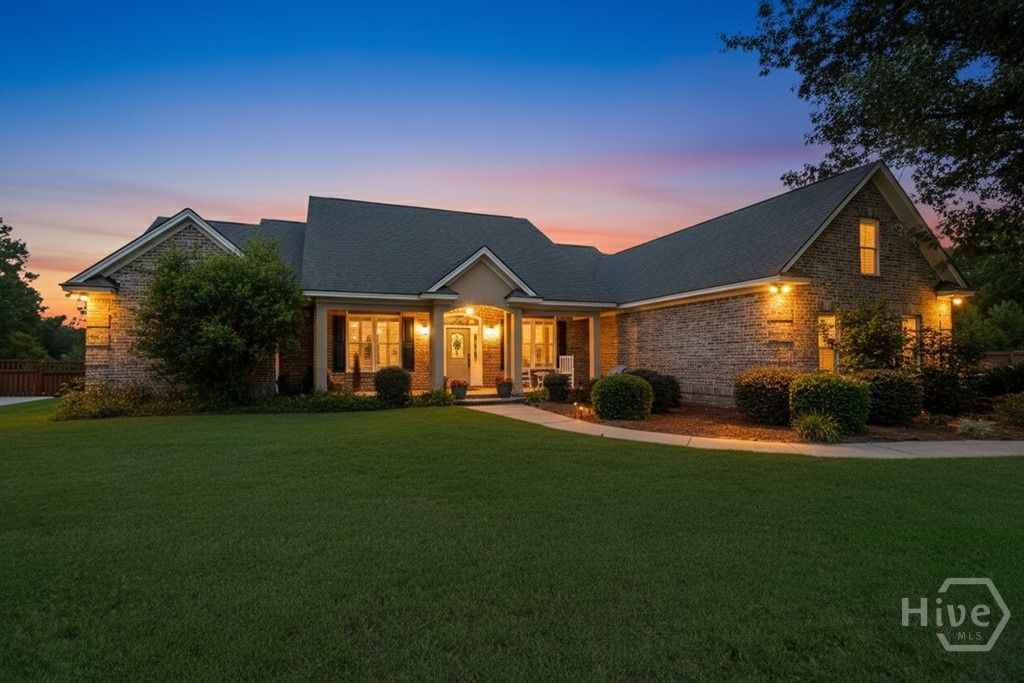 Image 1 of property listing at 63 Saddlebrook Drive, Richmond Hill, GA 31324