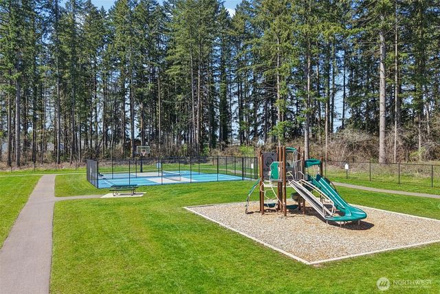 8321 NE 168th Place, Vancouver, WA 98682